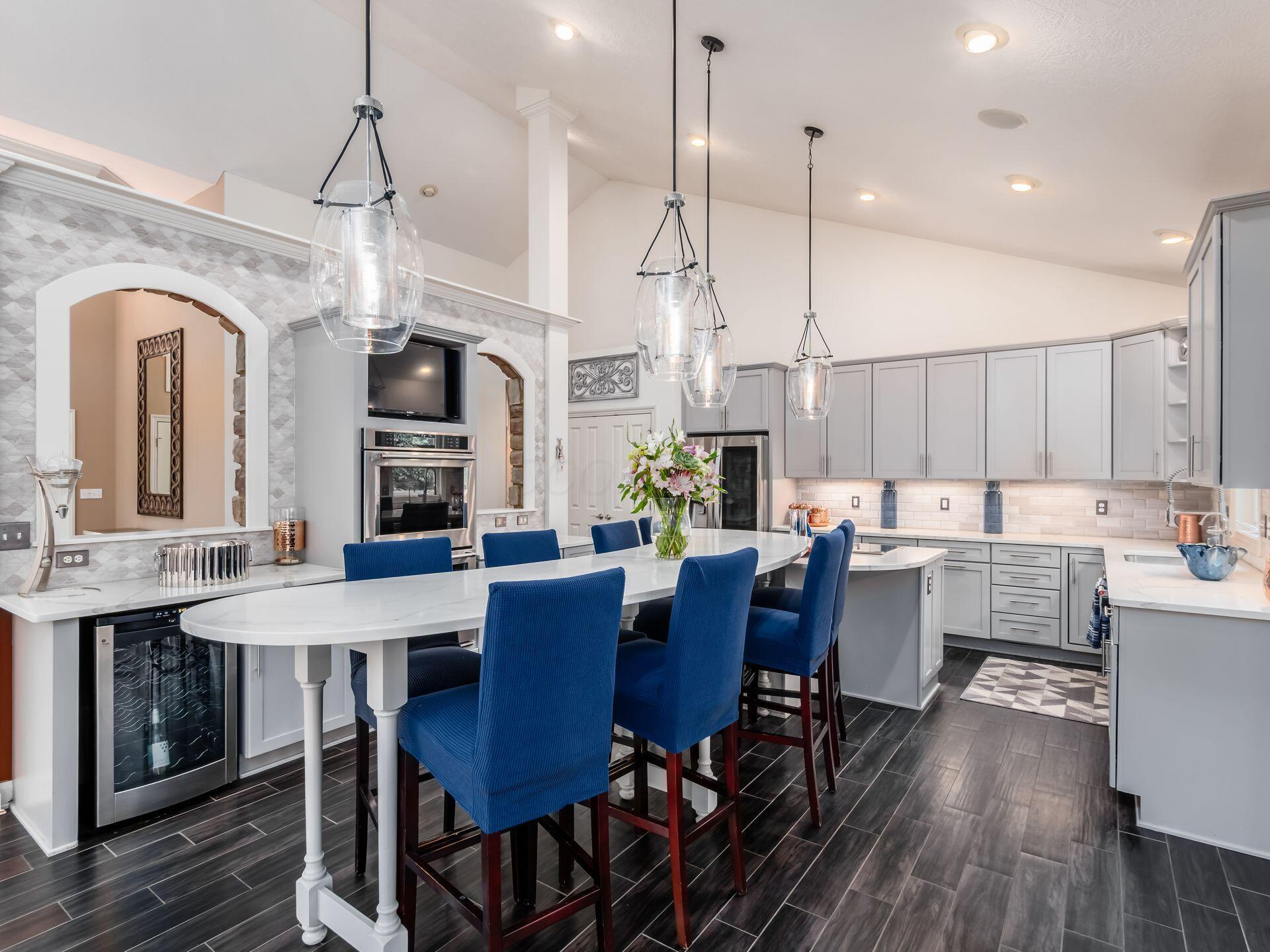 Dublin, Ohio 43016, United States, 4 Bedrooms Bedrooms, ,4 BathroomsBathrooms,Residential,Contingent,157641