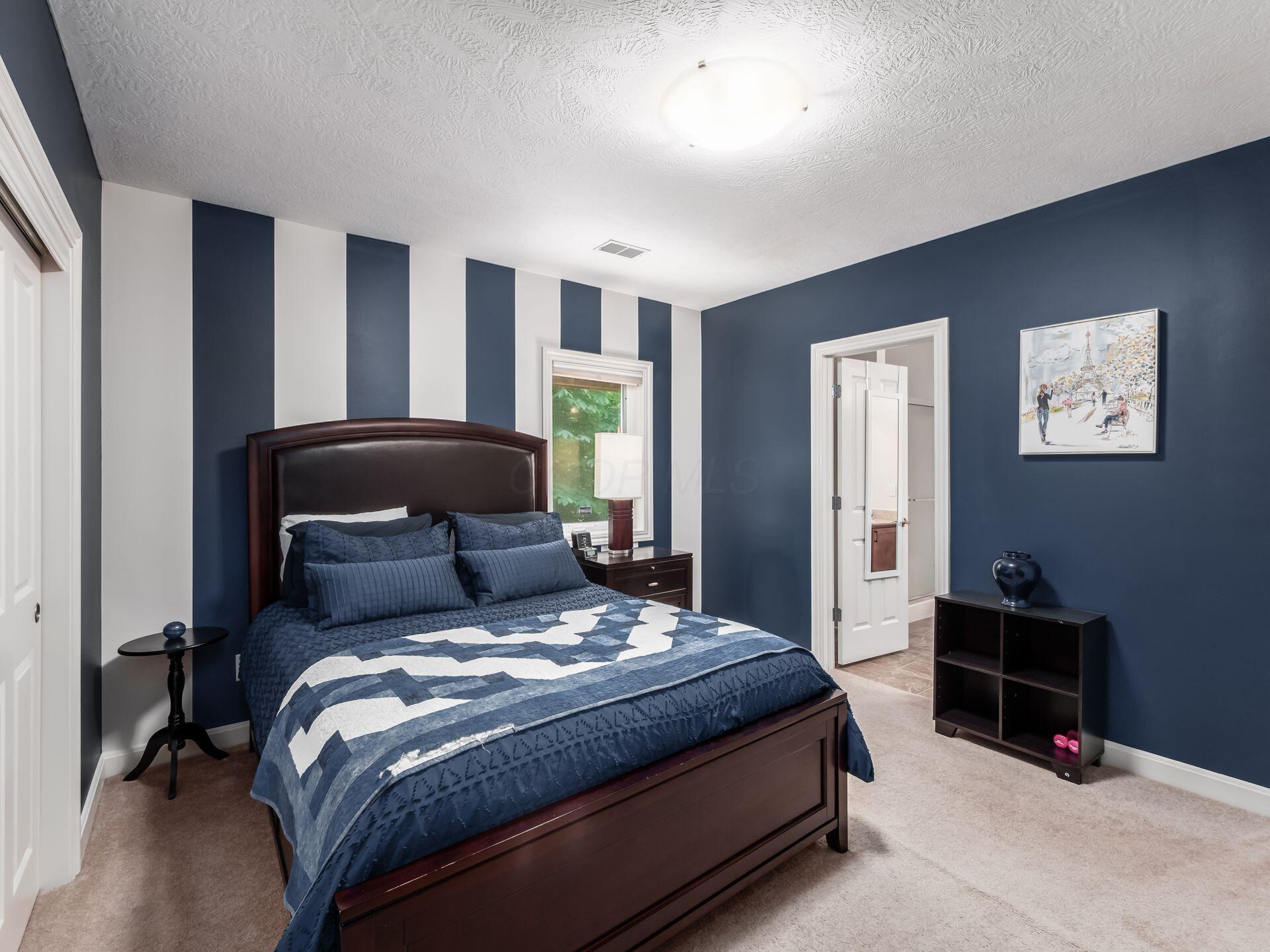 Dublin, Ohio 43016, United States, 4 Bedrooms Bedrooms, ,4 BathroomsBathrooms,Residential,Contingent,157641