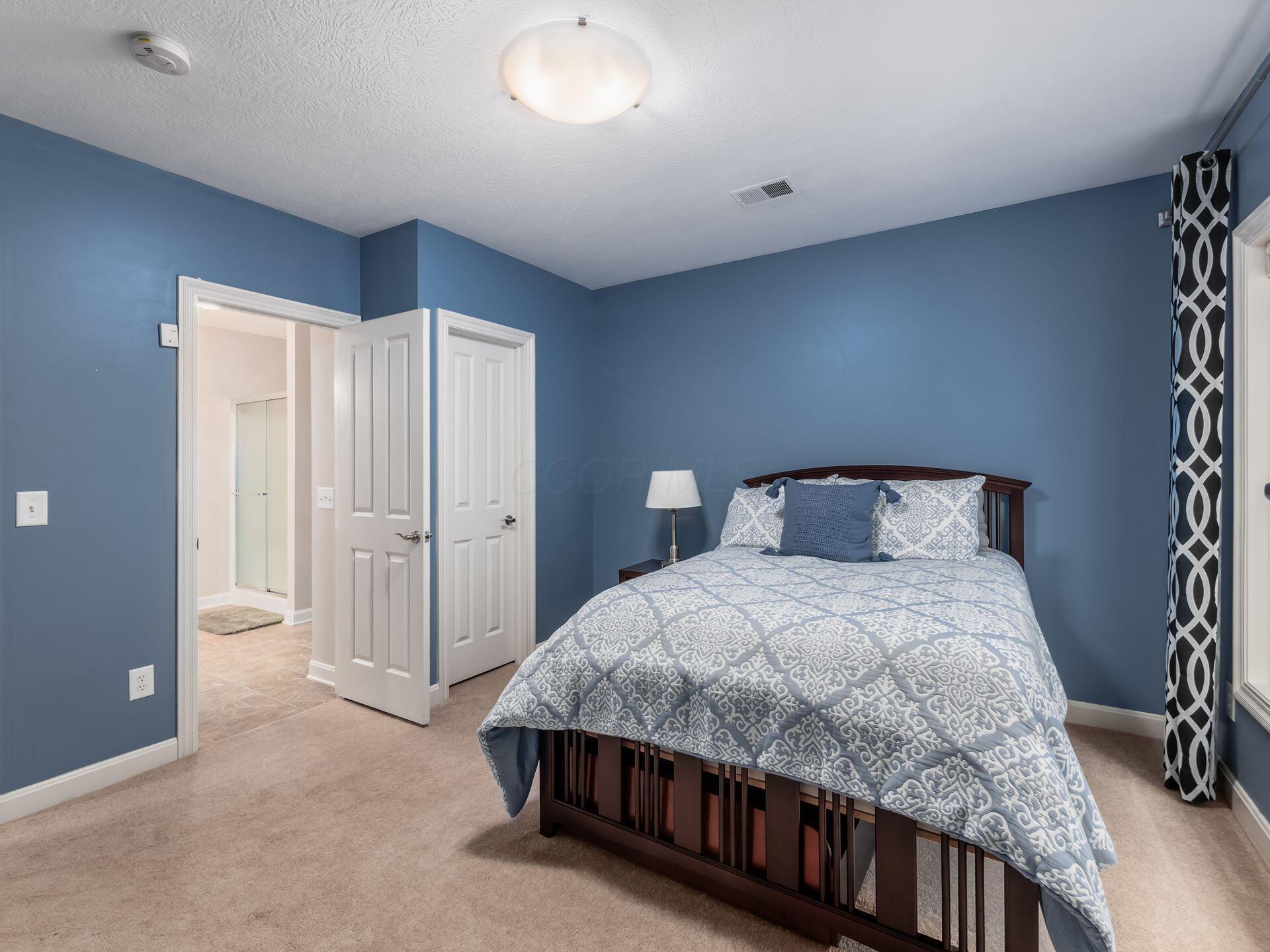 Dublin, Ohio 43016, United States, 4 Bedrooms Bedrooms, ,4 BathroomsBathrooms,Residential,Contingent,157641