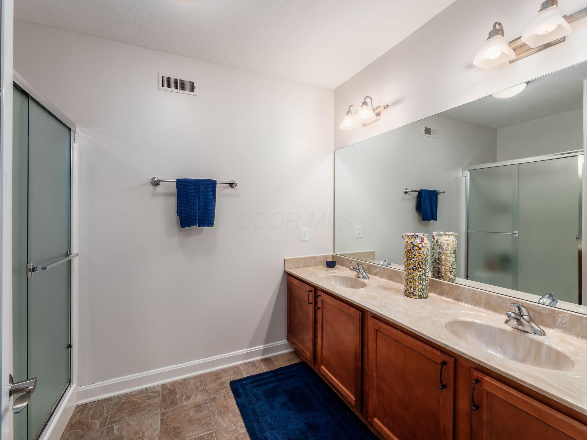 Dublin, Ohio 43016, United States, 4 Bedrooms Bedrooms, ,4 BathroomsBathrooms,Residential,Contingent,157641