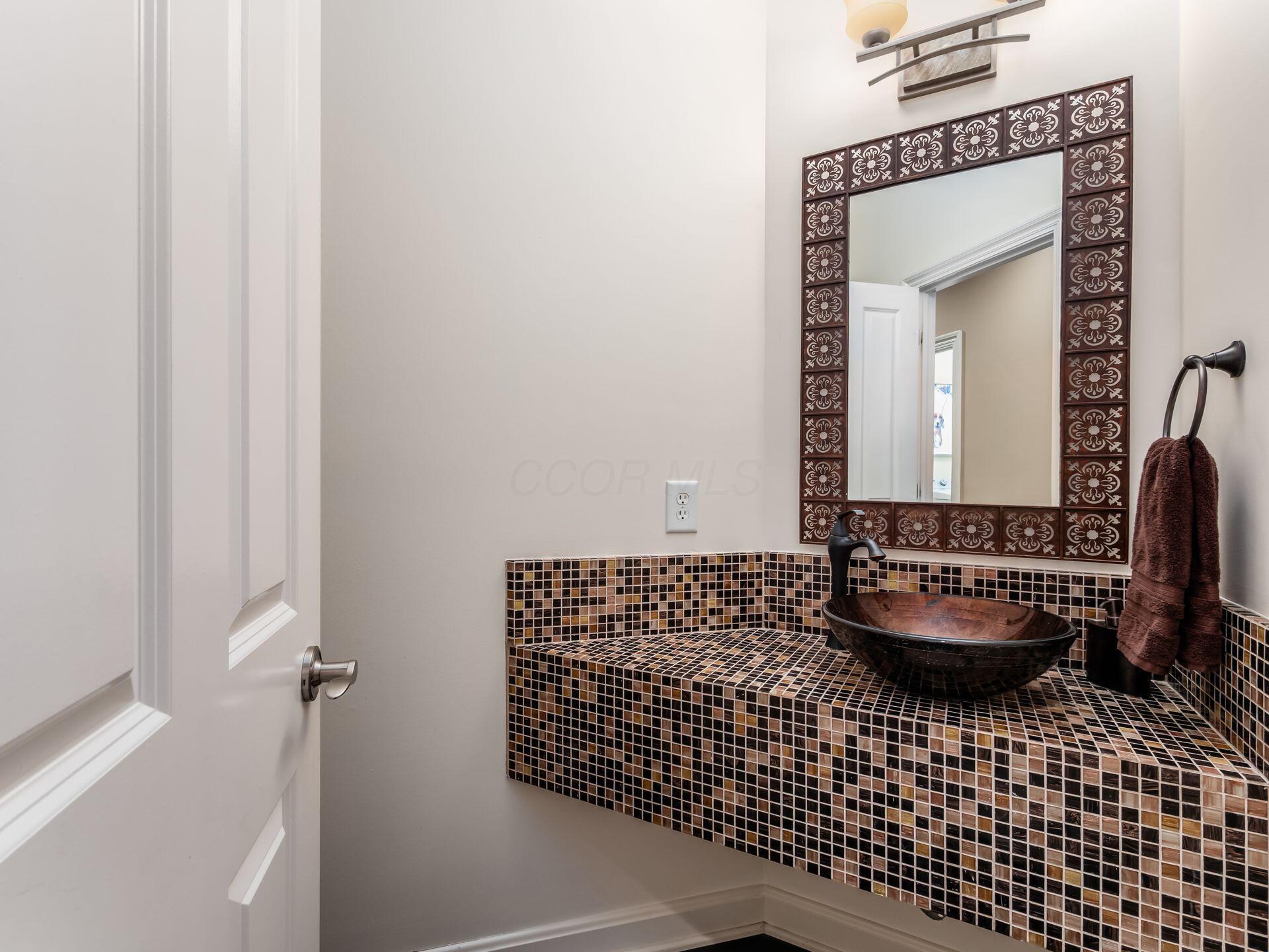 Dublin, Ohio 43016, United States, 4 Bedrooms Bedrooms, ,4 BathroomsBathrooms,Residential,Contingent,157641