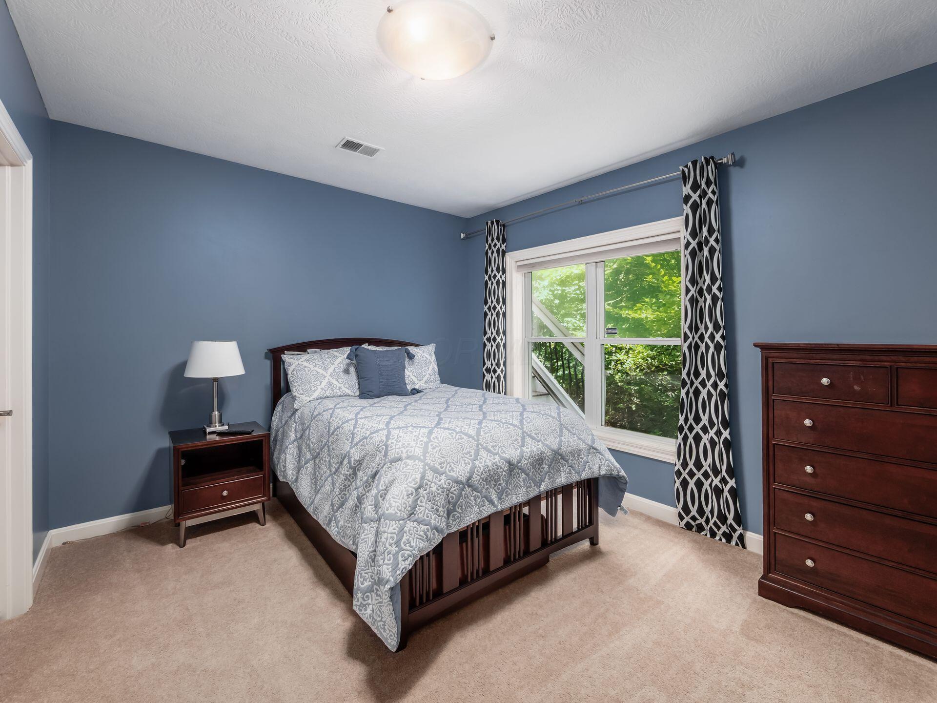 Dublin, Ohio 43016, United States, 4 Bedrooms Bedrooms, ,4 BathroomsBathrooms,Residential,Contingent,157641