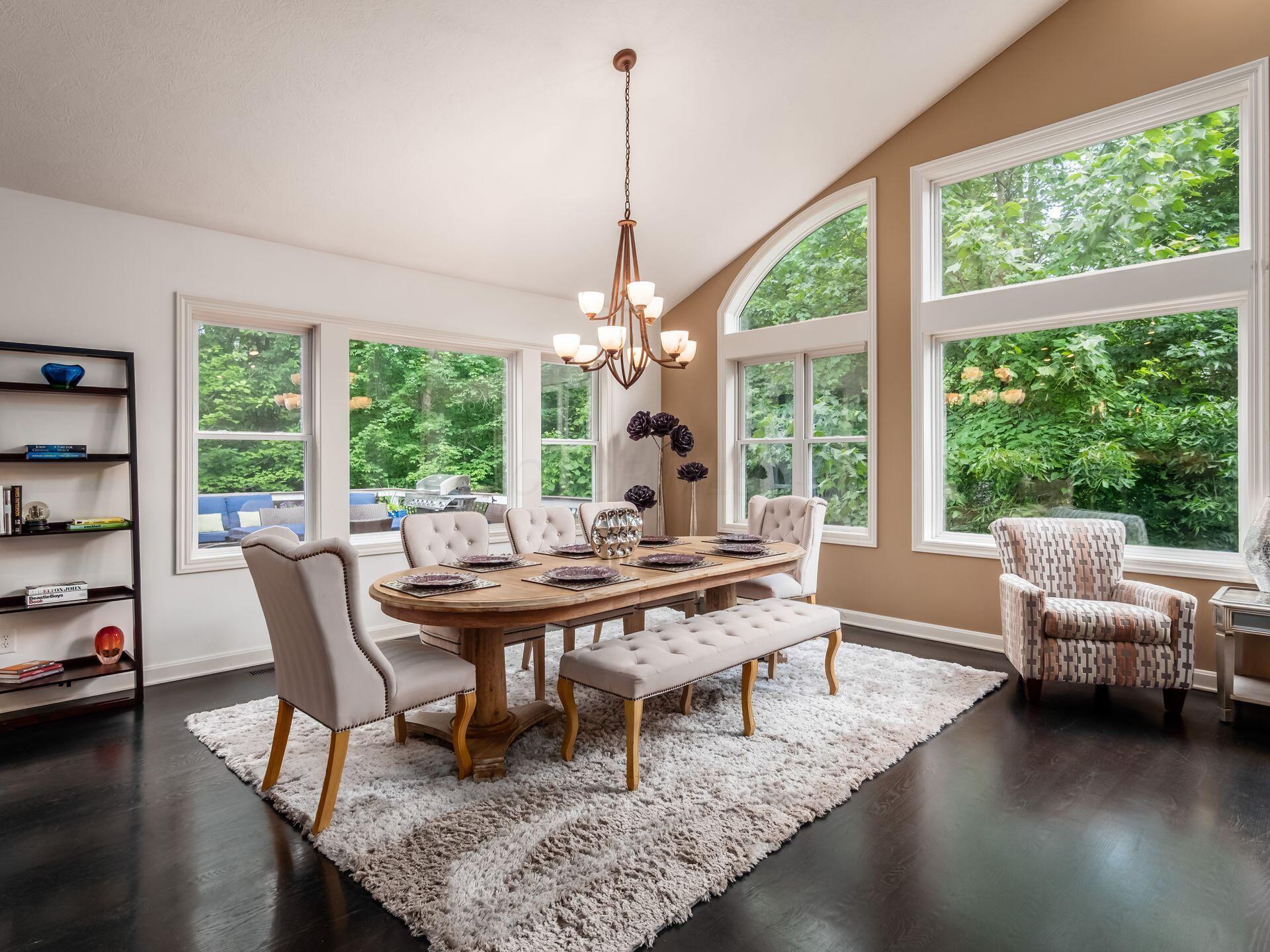 Dublin, Ohio 43016, United States, 4 Bedrooms Bedrooms, ,4 BathroomsBathrooms,Residential,Contingent,157641