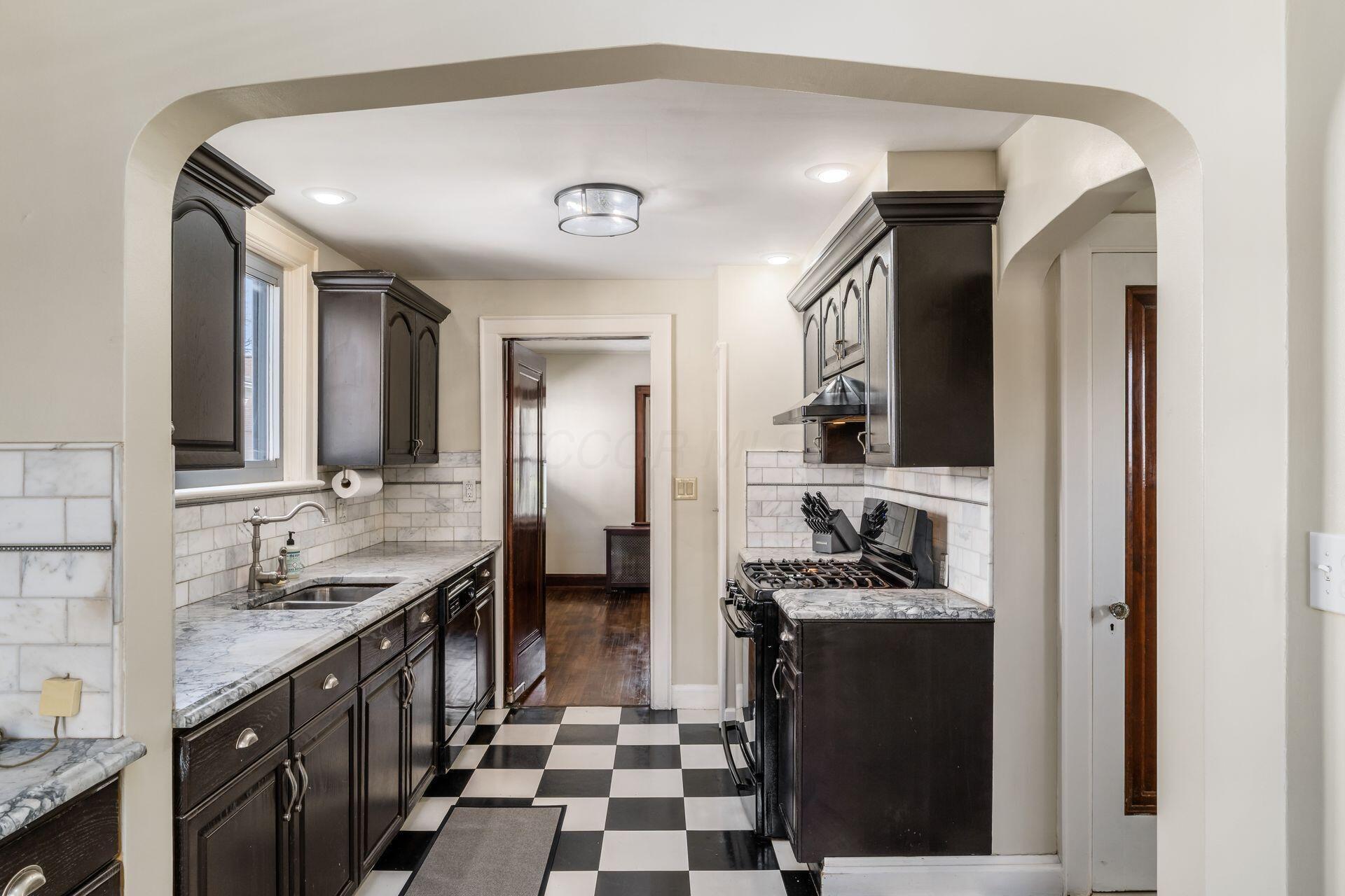 629 Hilltonia Avenue, Columbus, Ohio image 24