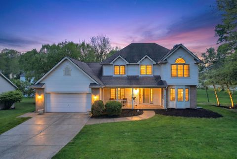 Photo of 1365 Normandy Drive, Newark, OH 43055 (MLS # 226015109)