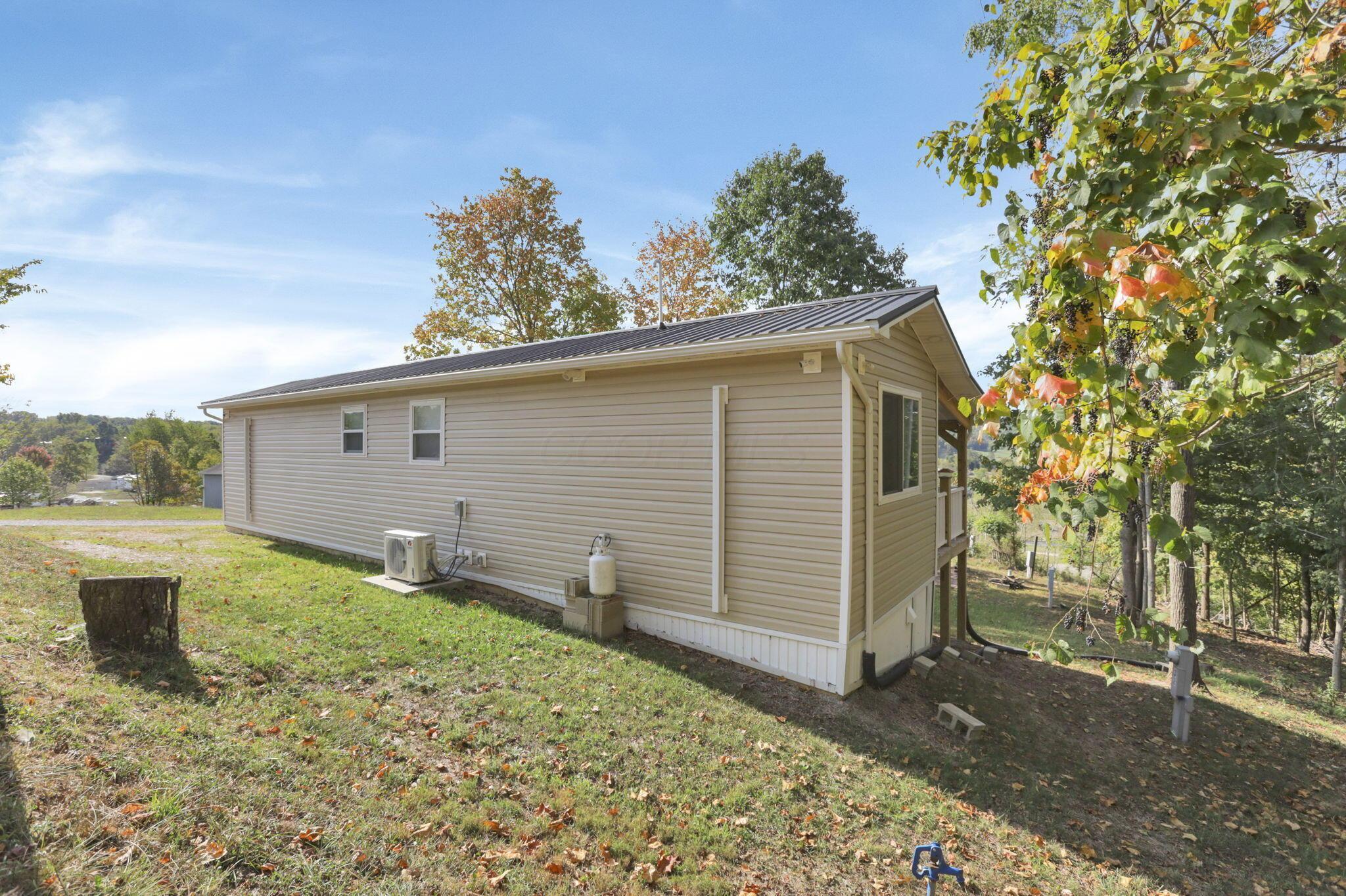 54780 Opossum Run Road, Senecaville, Ohio image 28
