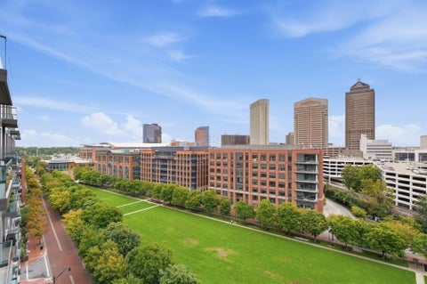 Tiny photo for 250 W Spring Street 916 #916, Columbus, OH 43215 (MLS # 226036403)