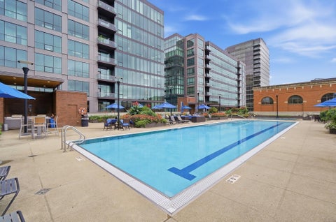 Tiny photo for 250 W Spring Street 916 #916, Columbus, OH 43215 (MLS # 226036403)