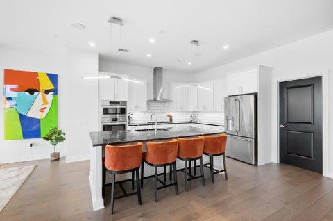 Tiny photo for 250 W Spring Street 916 #916, Columbus, OH 43215 (MLS # 226036403)