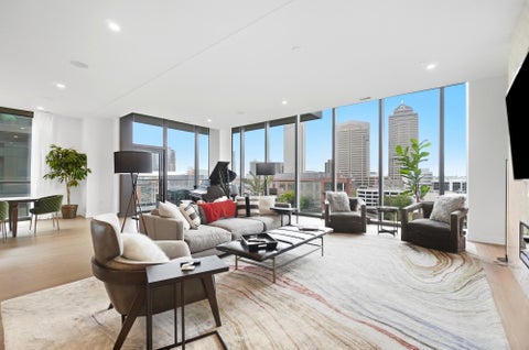Photo of 250 W Spring Street 916 #916, Columbus, OH 43215 (MLS # 226036403)