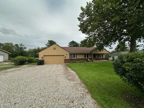 Homes For Sale - 10500 Ballah Road<br/> Orient, OH 43146