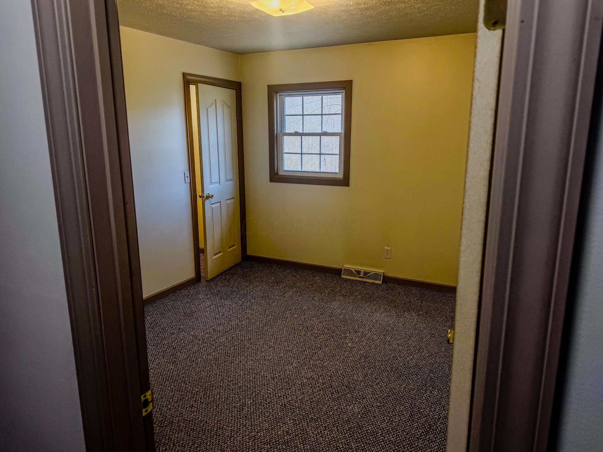 8644 Township Road 219, New Lexington, Ohio image 13