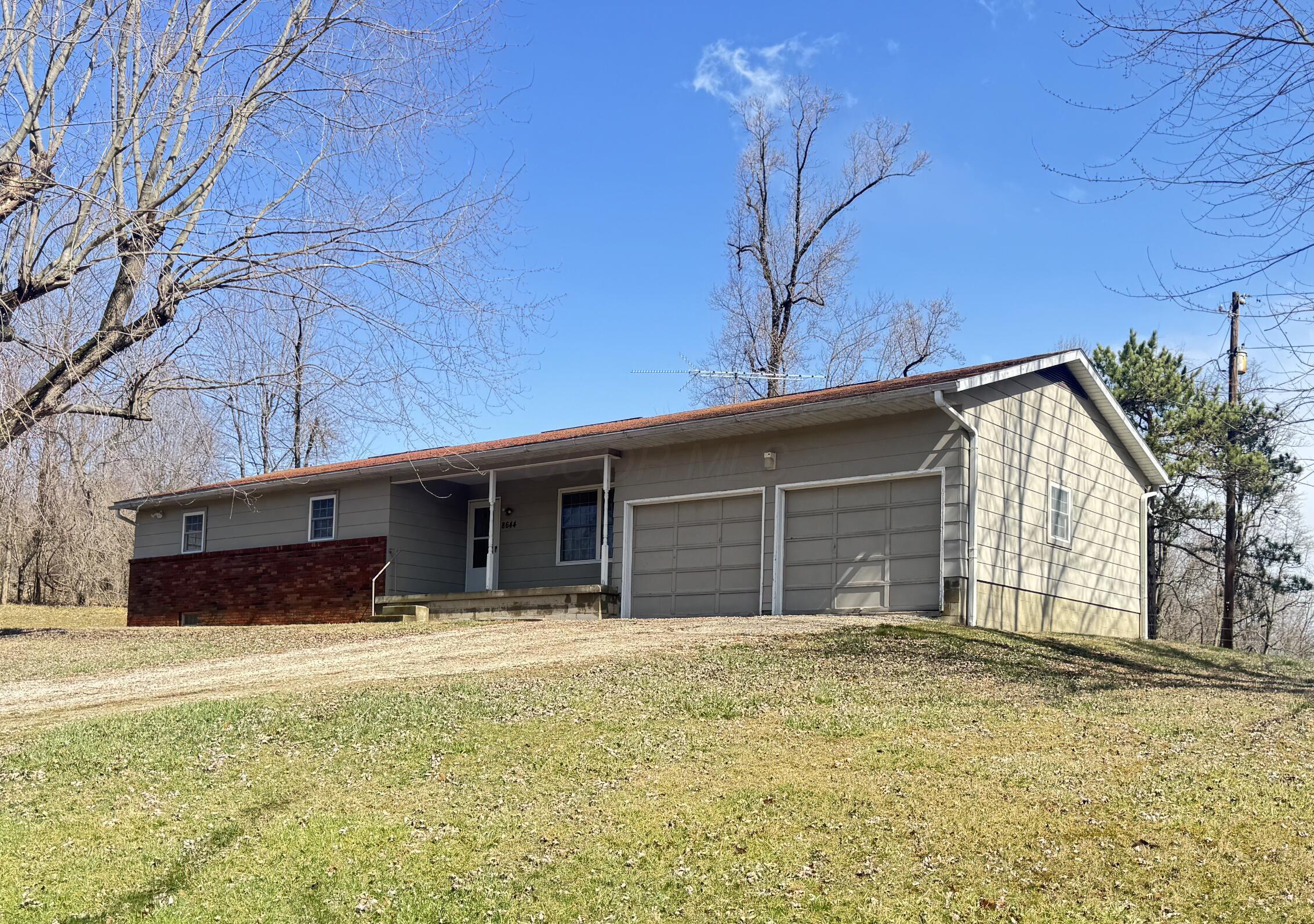 8644 Township Road 219, New Lexington, Ohio image 22