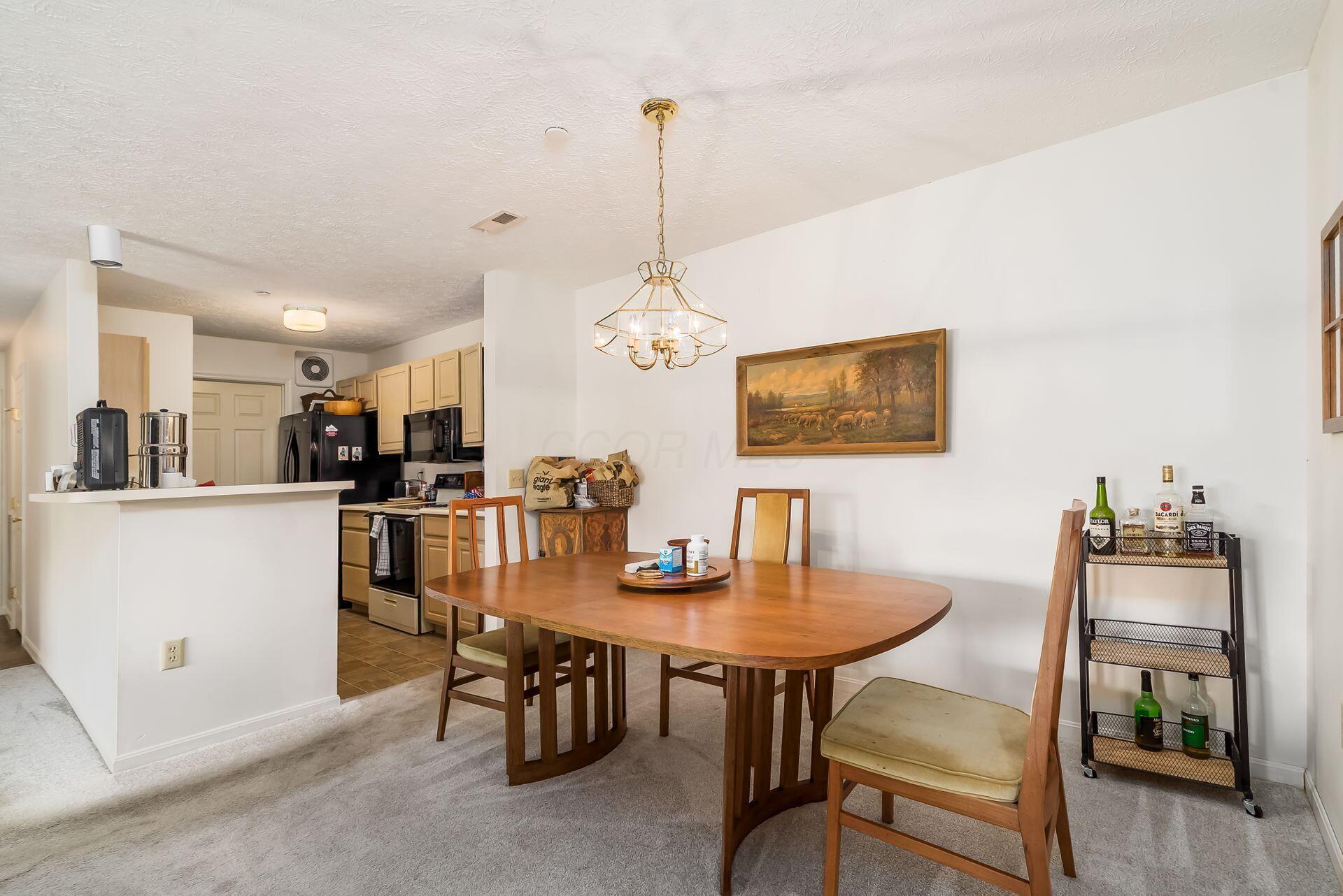 2323 Vicente Court #102, Columbus, Ohio image 5