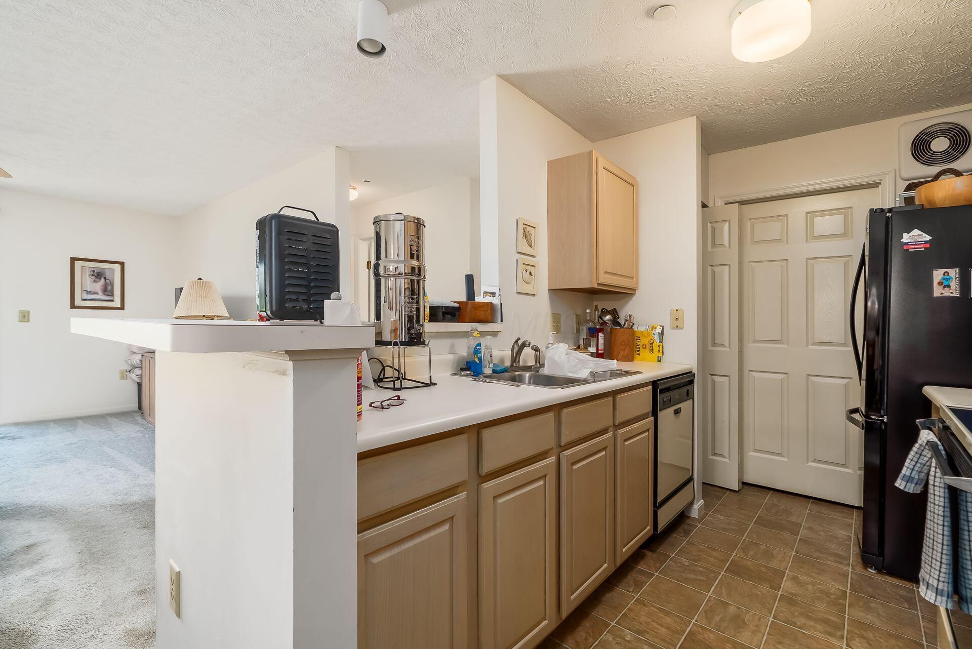 2323 Vicente Court #102, Columbus, Ohio image 2
