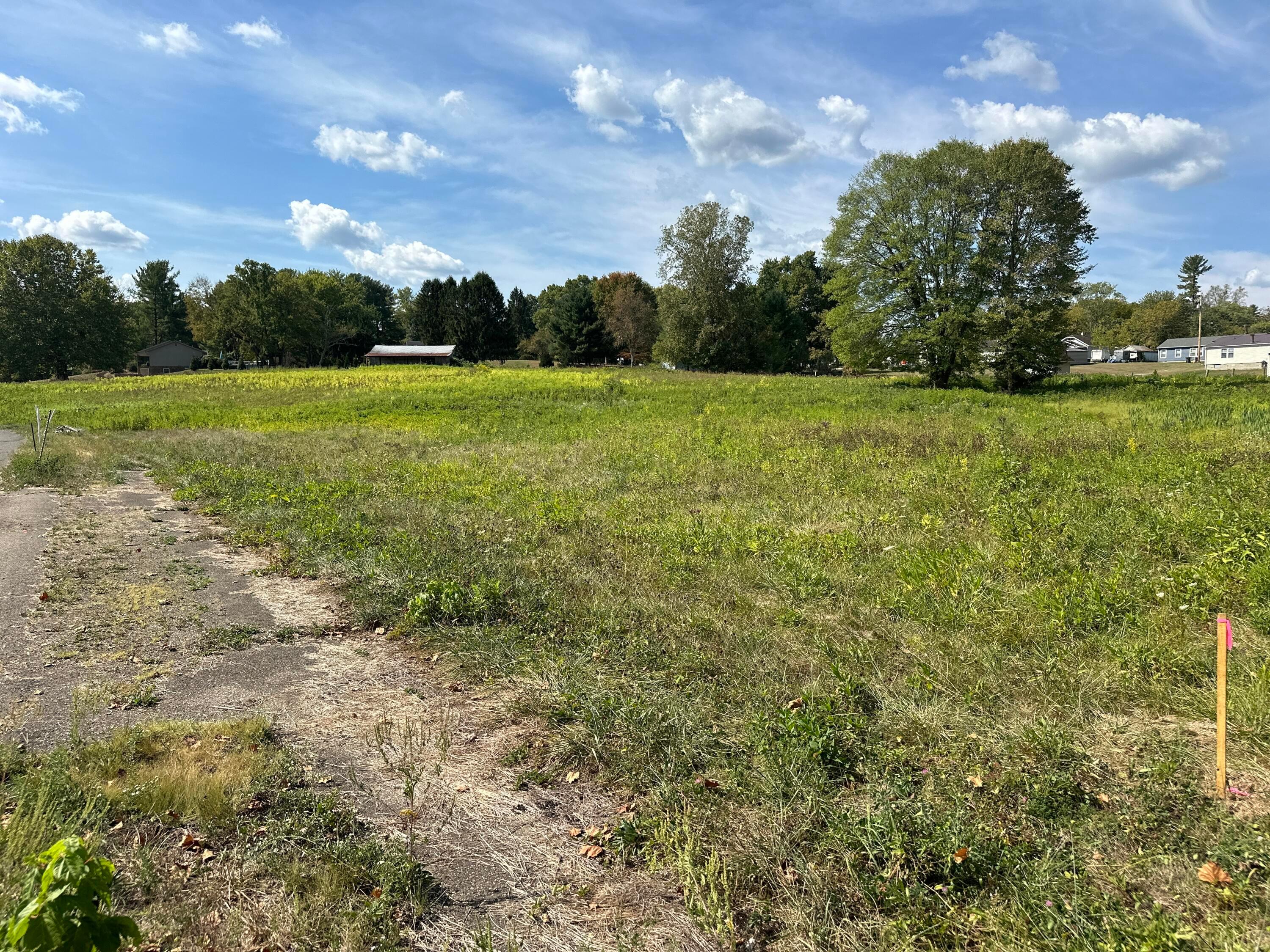 1048 Parkway Drive, Logan, Ohio image 34