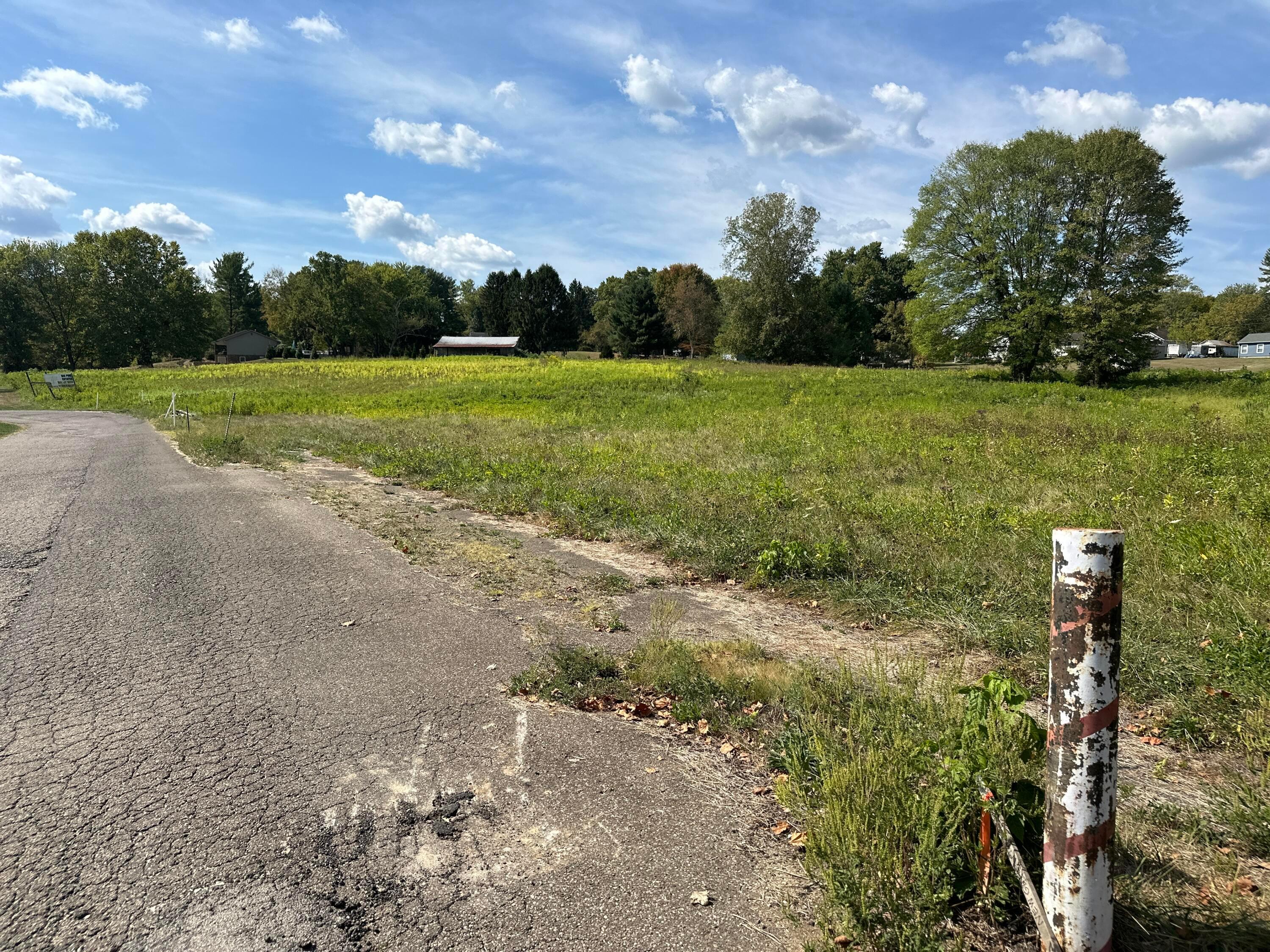 1048 Parkway Drive, Logan, Ohio image 35