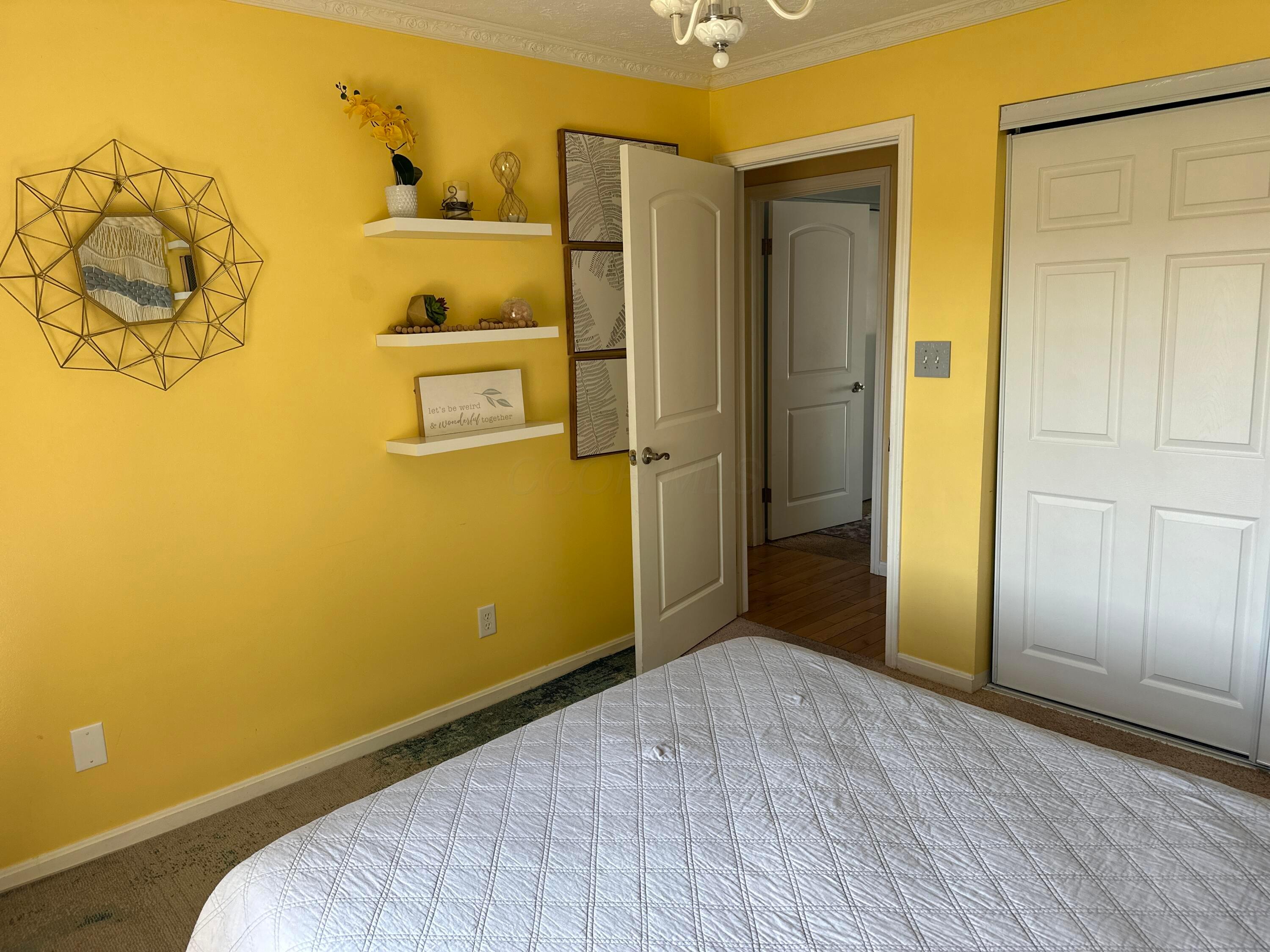 1048 Parkway Drive, Logan, Ohio image 16