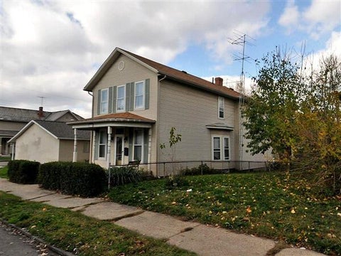 Photo of 178 W Locust Street, Newark, OH 43055 (MLS # 226030207)