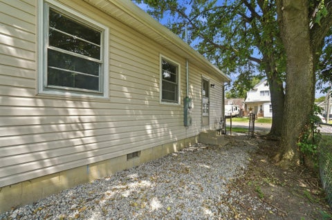 Tiny photo for 7 Maple Street, Jeffersonville, OH 43128 (MLS # 226033917)
