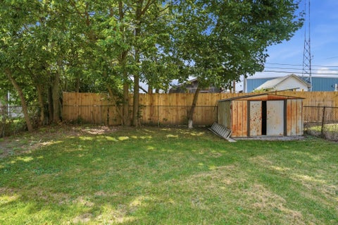 Tiny photo for 7 Maple Street, Jeffersonville, OH 43128 (MLS # 226033917)