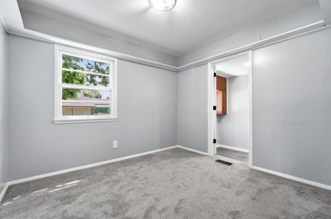 Tiny photo for 7 Maple Street, Jeffersonville, OH 43128 (MLS # 226033917)