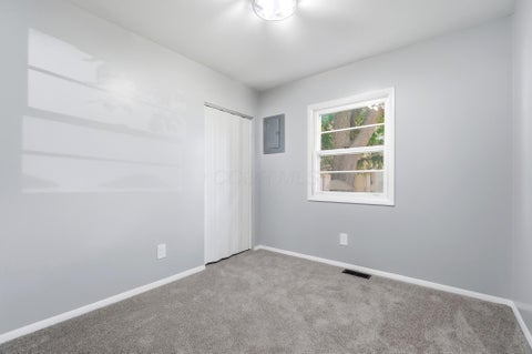 Tiny photo for 7 Maple Street, Jeffersonville, OH 43128 (MLS # 226033917)