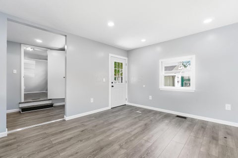 Tiny photo for 7 Maple Street, Jeffersonville, OH 43128 (MLS # 226033917)