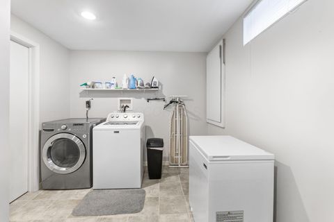 Tiny photo for 159 Overtrick Drive, Delaware, OH 43015 (MLS # 225039622)