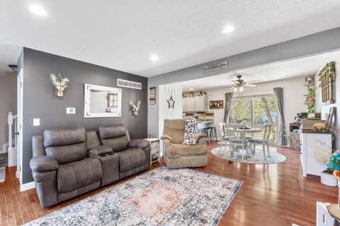 Tiny photo for 159 Overtrick Drive, Delaware, OH 43015 (MLS # 225039622)