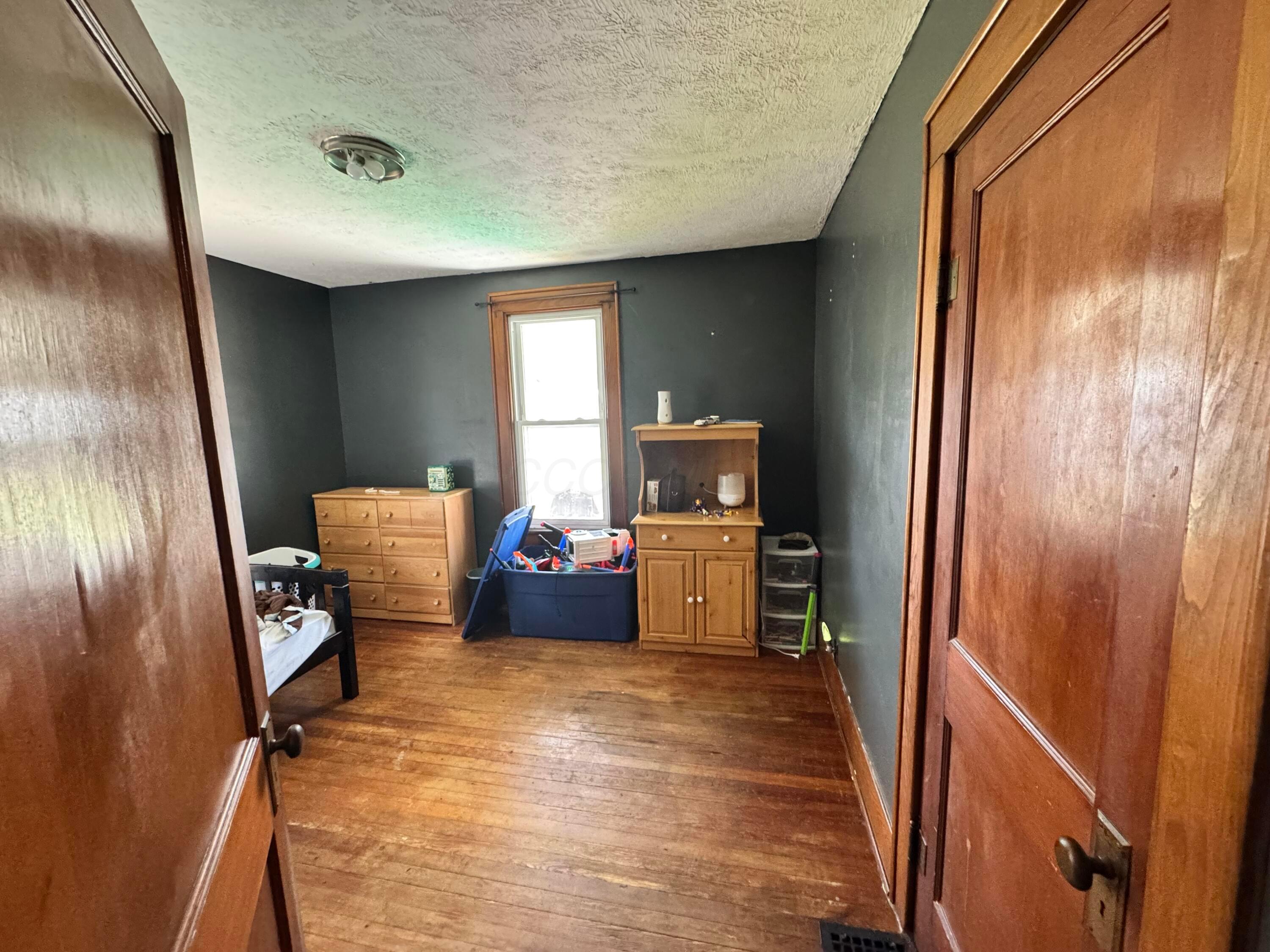 323 S 9th Street, Coshocton, Ohio image 12