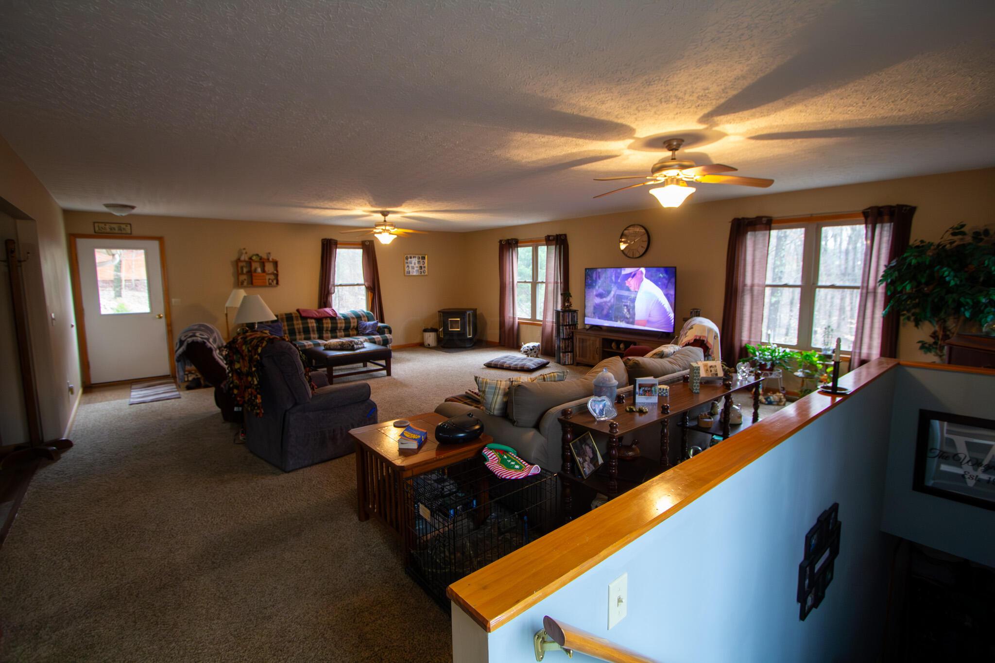36 Seneca Lane, Sugar Grove, Ohio image 44