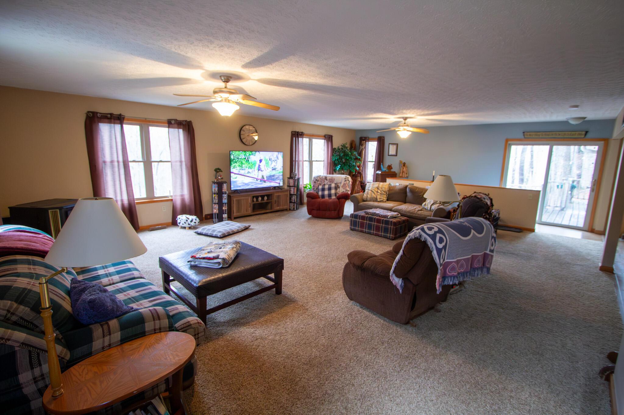 36 Seneca Lane, Sugar Grove, Ohio image 42
