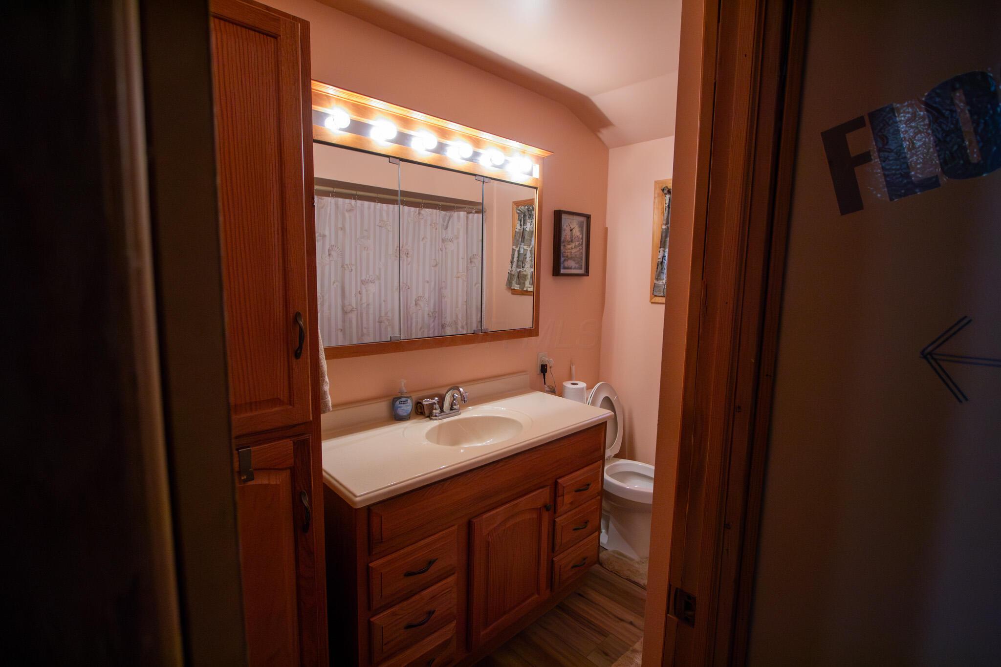 36 Seneca Lane, Sugar Grove, Ohio image 26