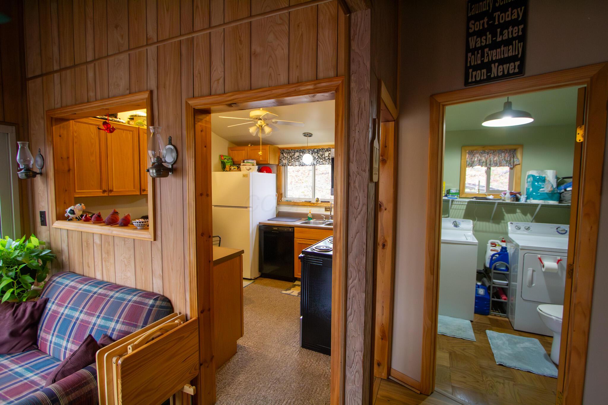 36 Seneca Lane, Sugar Grove, Ohio image 33
