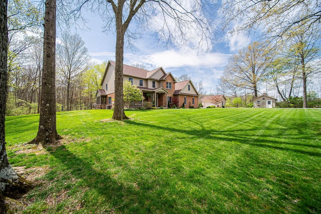 Photo of 19055 Poling Road, Marysville, OH 43040 (MLS # 226013252)