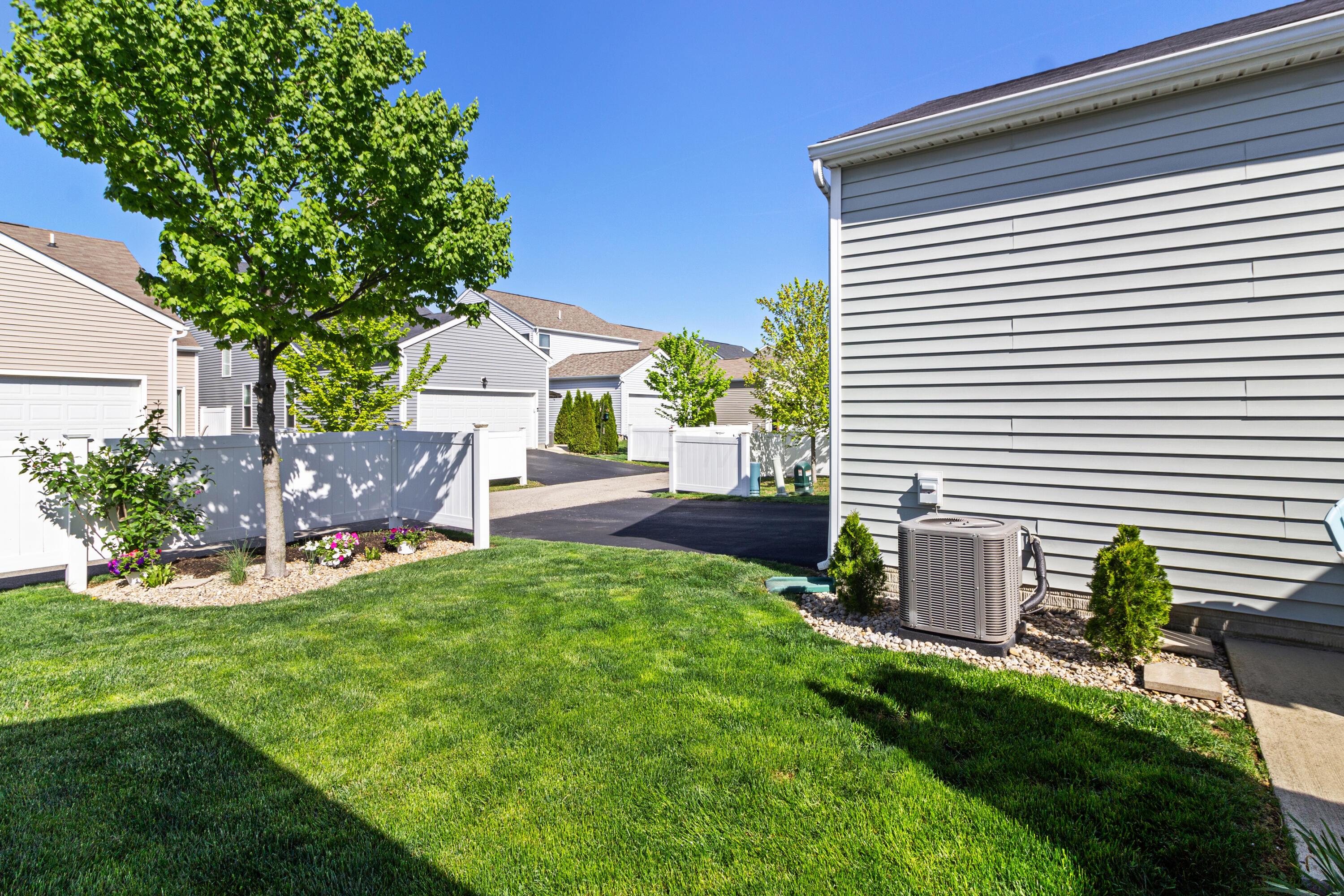 5443 Goose Falls Drive, Dublin, Ohio image 22