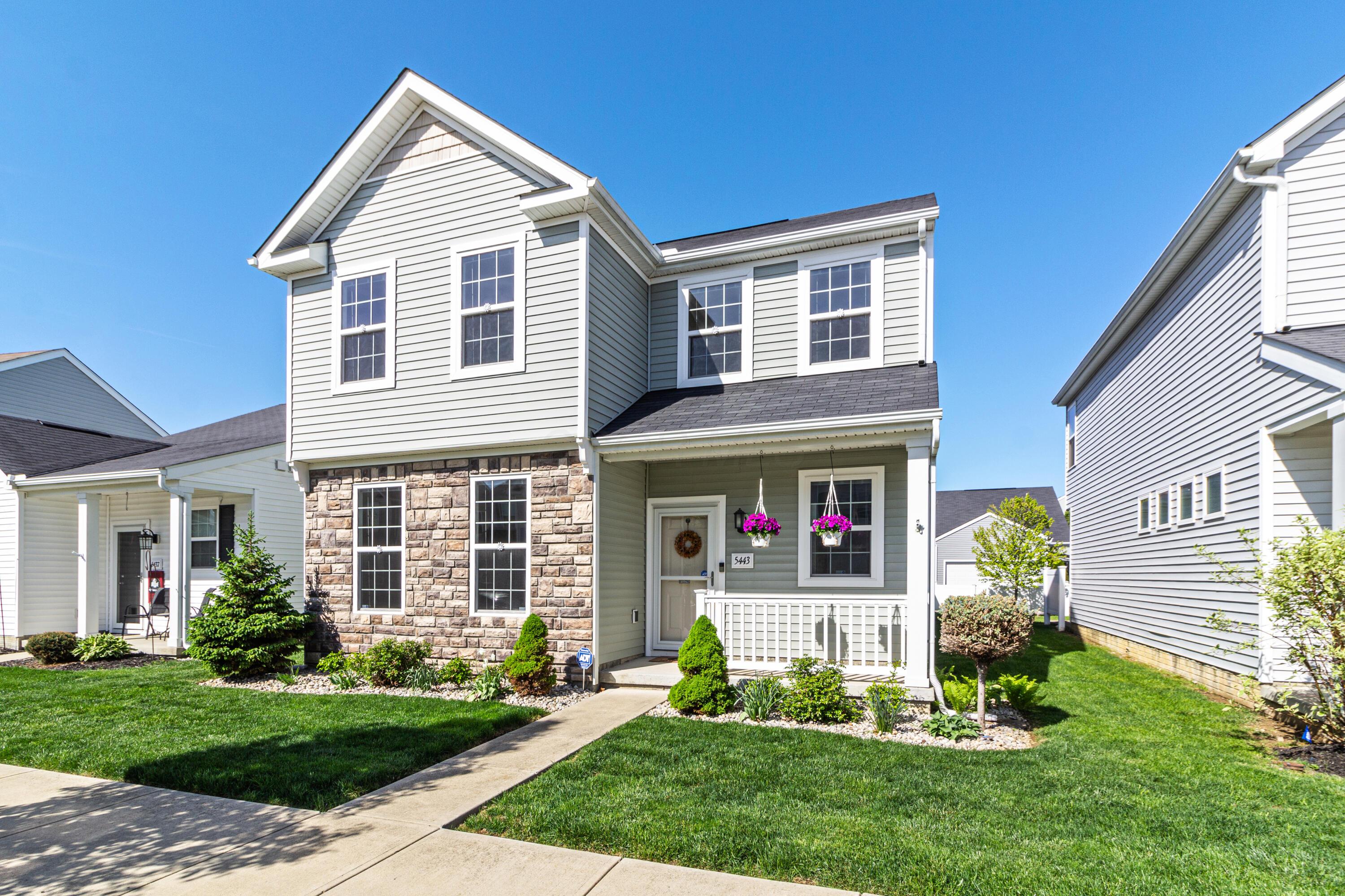 5443 Goose Falls Drive, Dublin, Ohio image 1