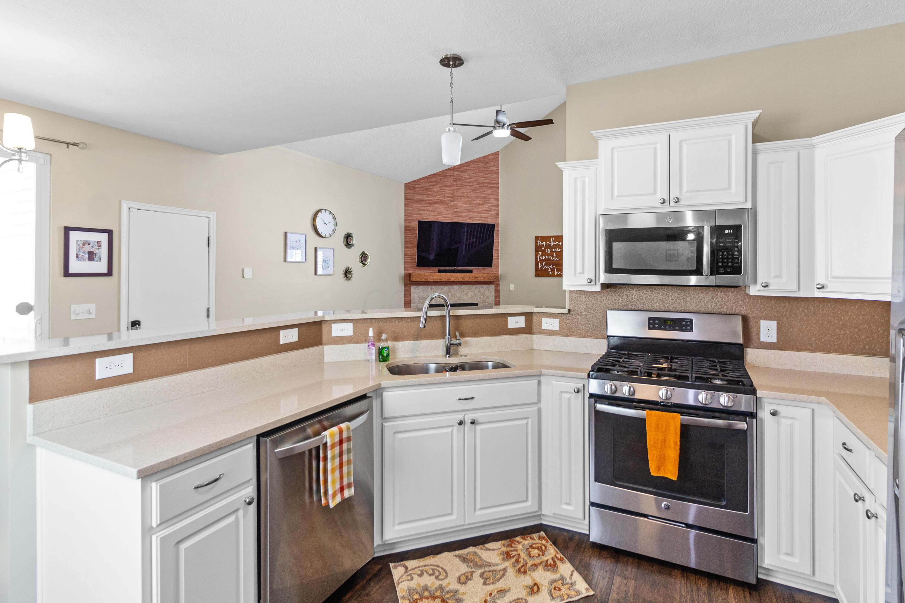 5443 Goose Falls Drive, Dublin, Ohio image 7