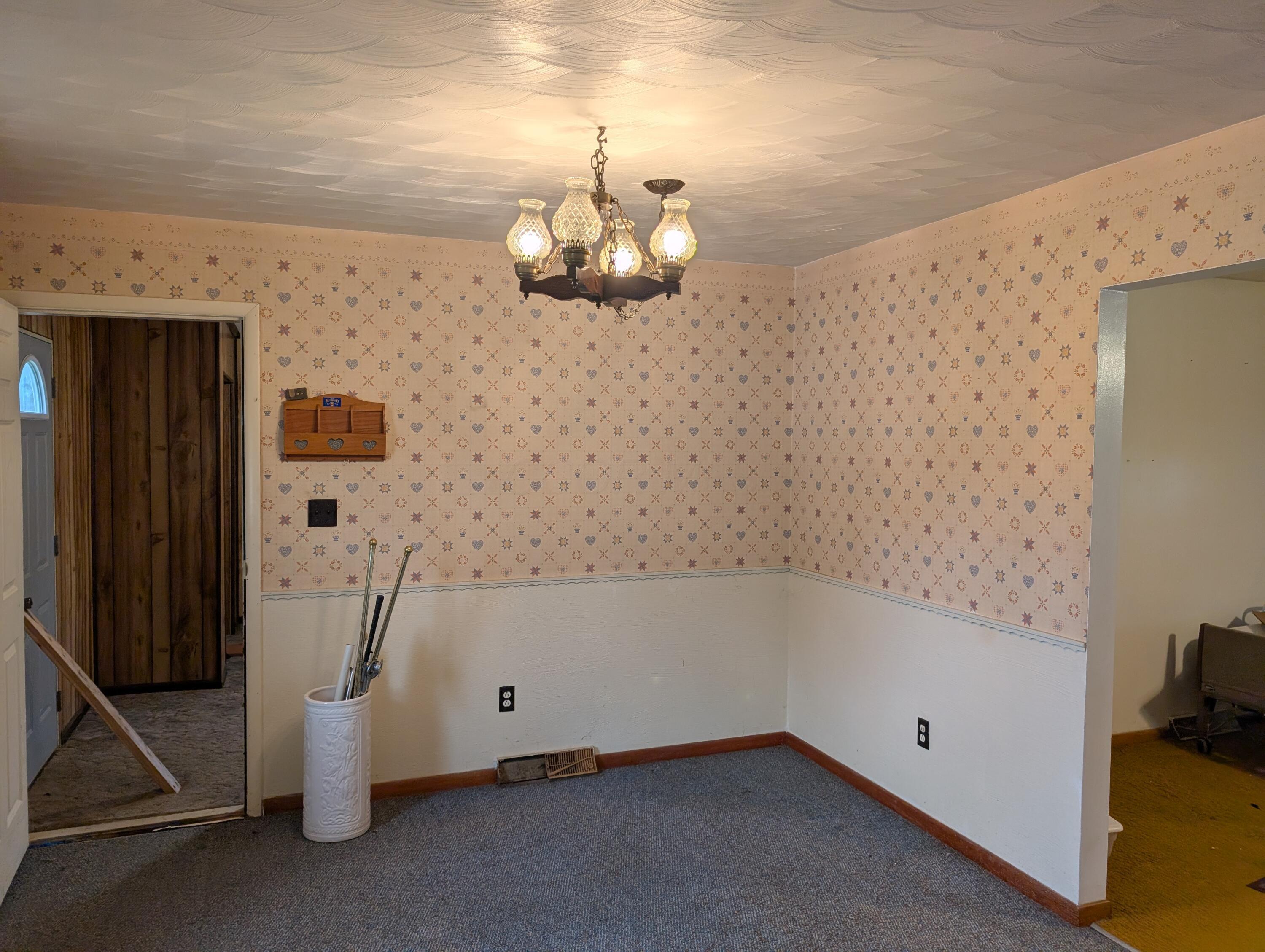98 Peggy Street, Roseville, Ohio image 7