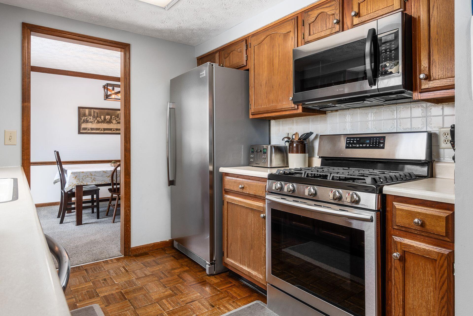 632 Bridgewater Court, Westerville, Ohio image 22
