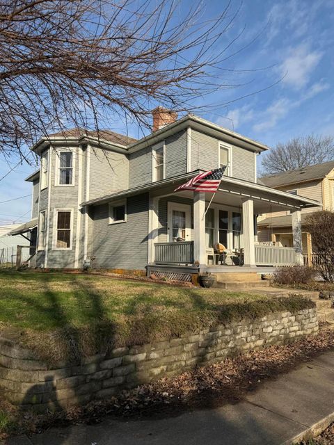 Homes For Sale - 925 N Columbus Street<br/> Lancaster, OH 43130