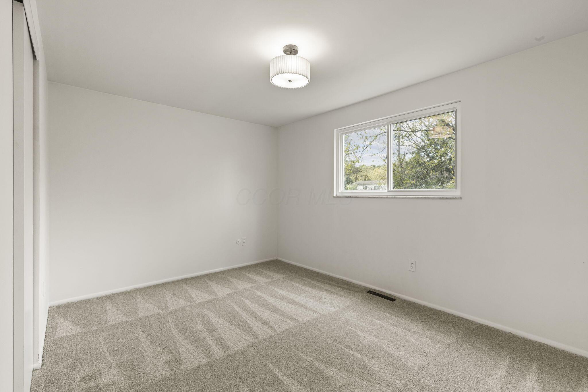 1139 Jonson Court, Reynoldsburg, Ohio image 12