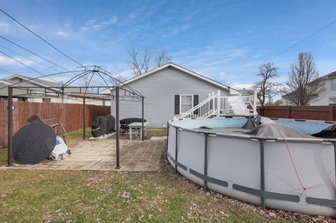 Tiny photo for 701 Washington Avenue, Lancaster, OH 43130 (MLS # 226002424)