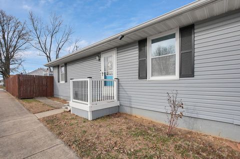 Tiny photo for 701 Washington Avenue, Lancaster, OH 43130 (MLS # 226002424)