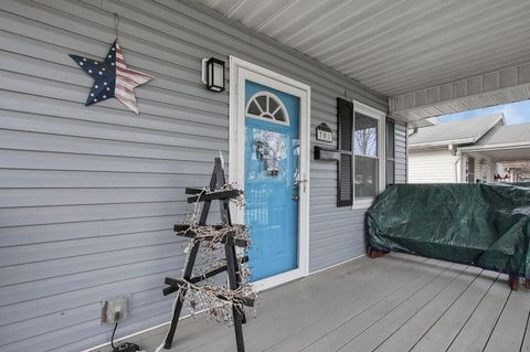 Tiny photo for 701 Washington Avenue, Lancaster, OH 43130 (MLS # 226002424)