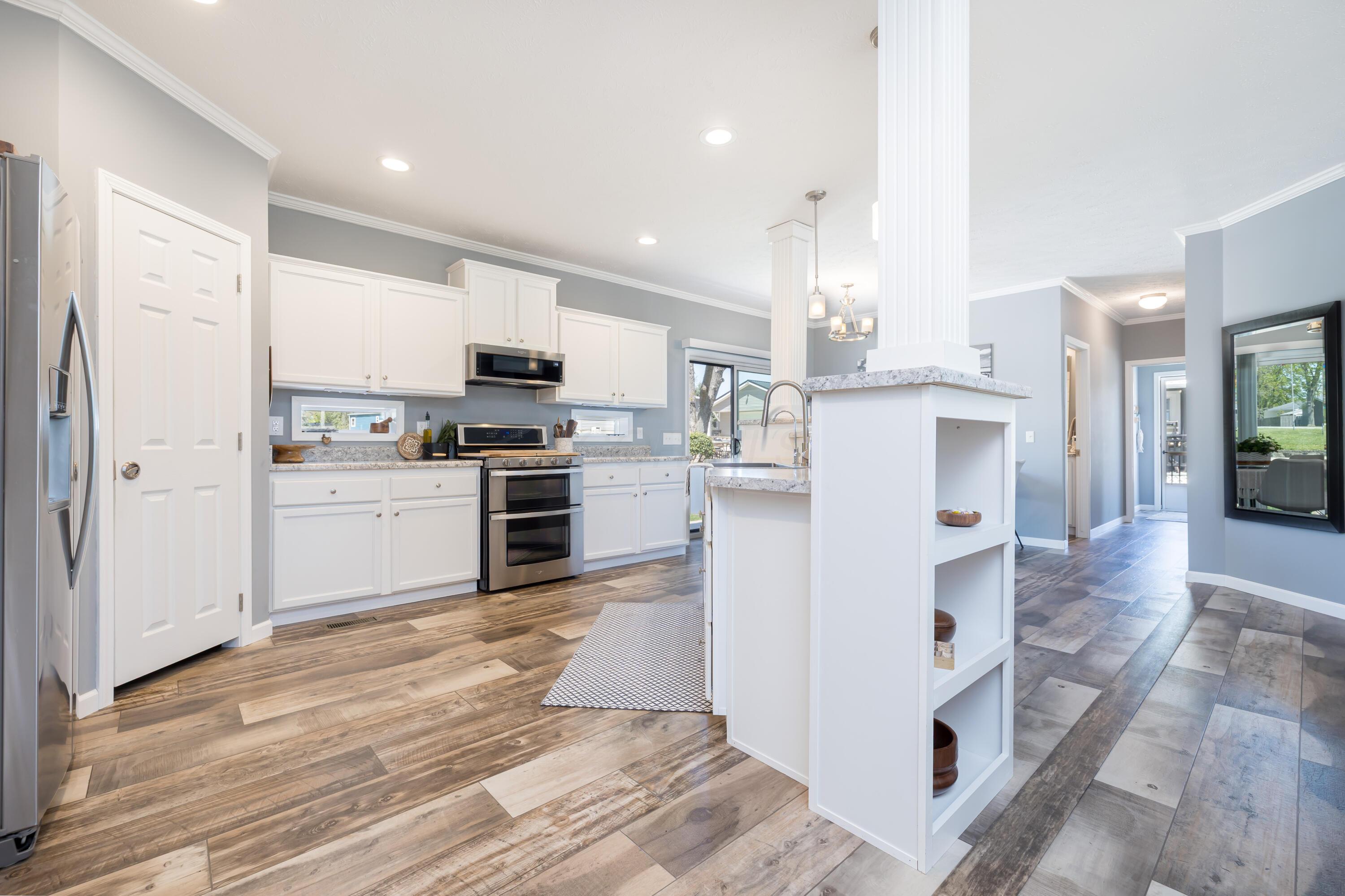 8734 King Avenue, Lakeview, Ohio image 25