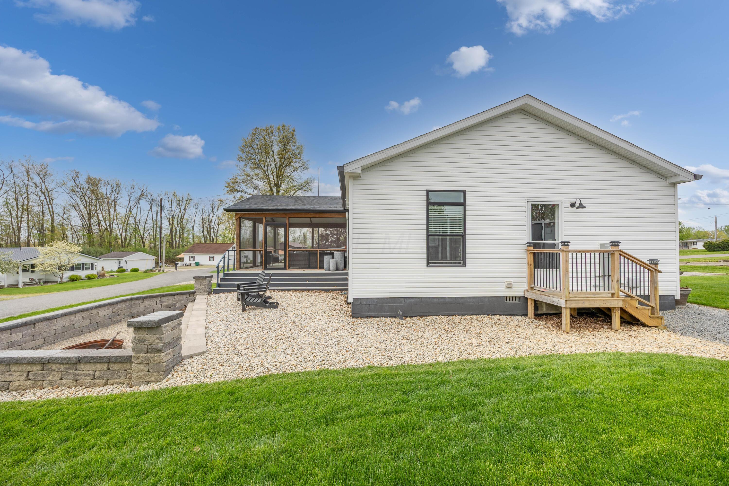 8734 King Avenue, Lakeview, Ohio image 11