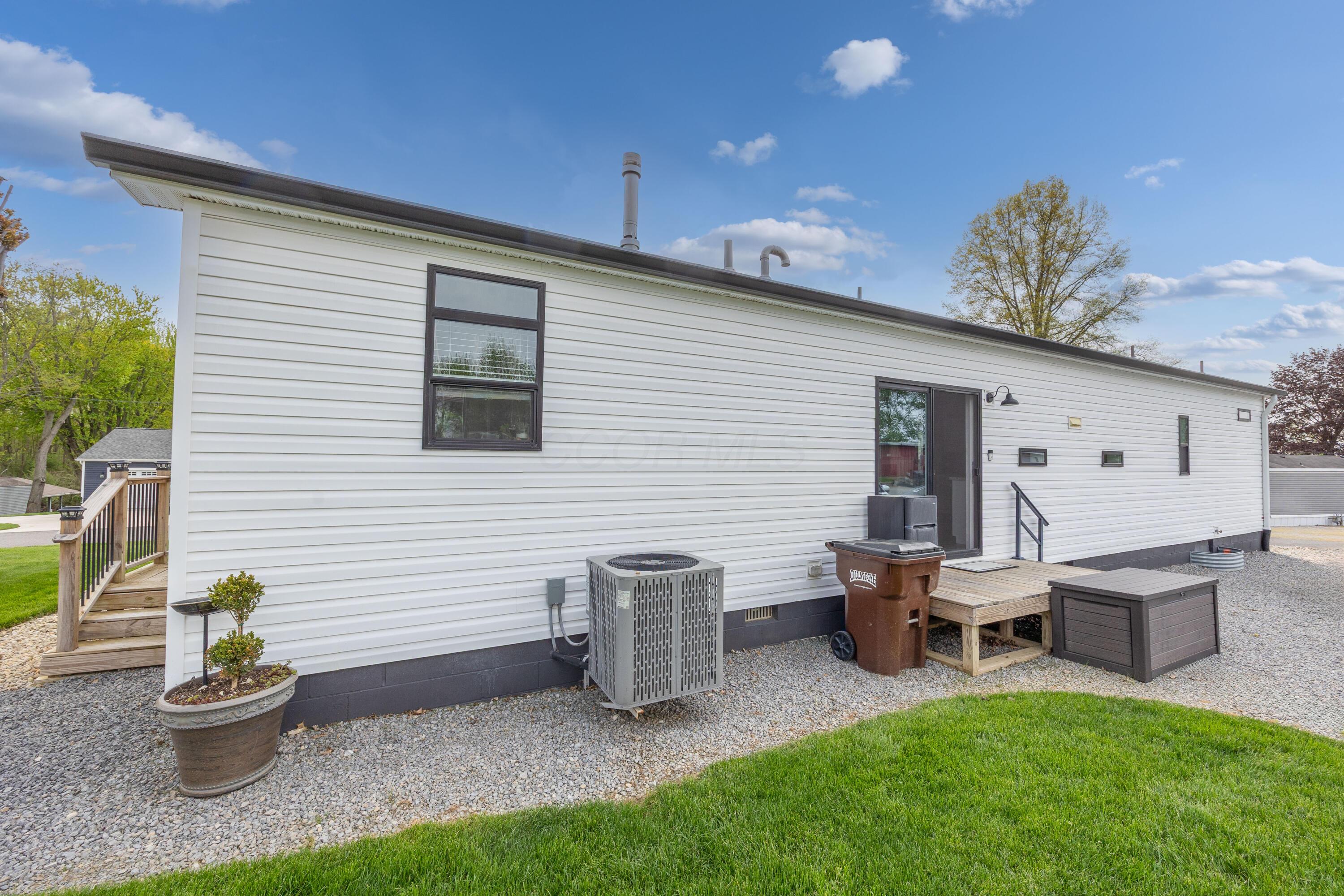 8734 King Avenue, Lakeview, Ohio image 12