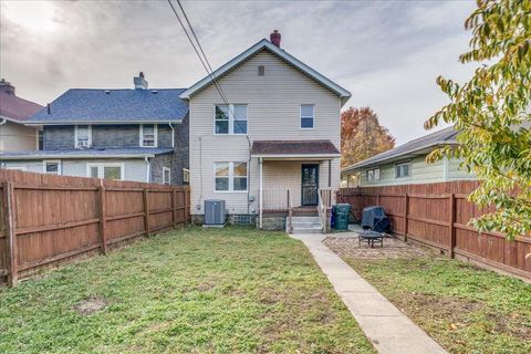 Tiny photo for 464 E Hinman Avenue, Columbus, OH 43207 (MLS # 225041921)